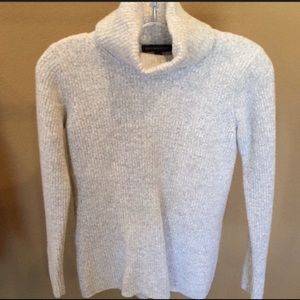 Banana Republic gray turtleneck sweater